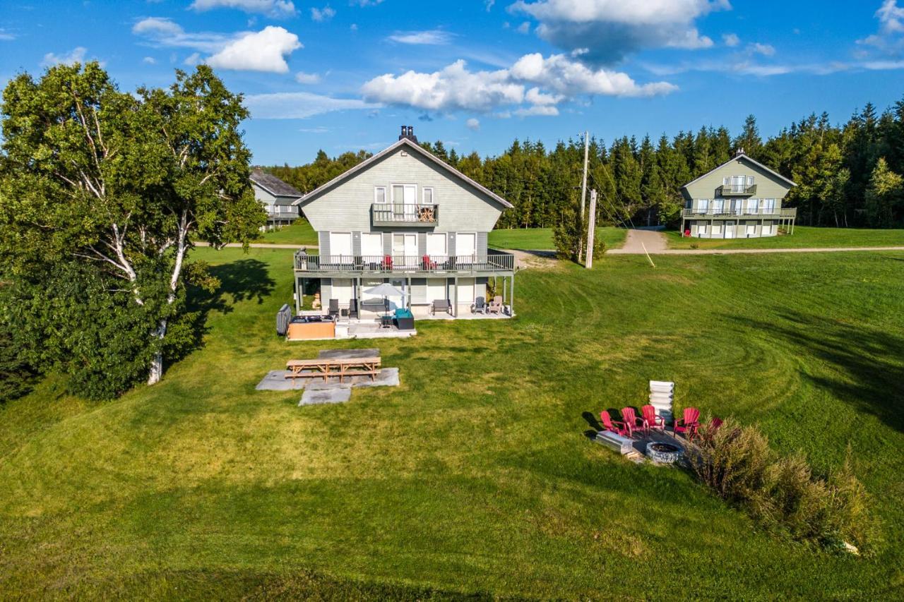 Montfjord - Chalets, Vue Spectaculaire Et Spa. Chantafjord #4 Sacre-Coeur 外观 照片